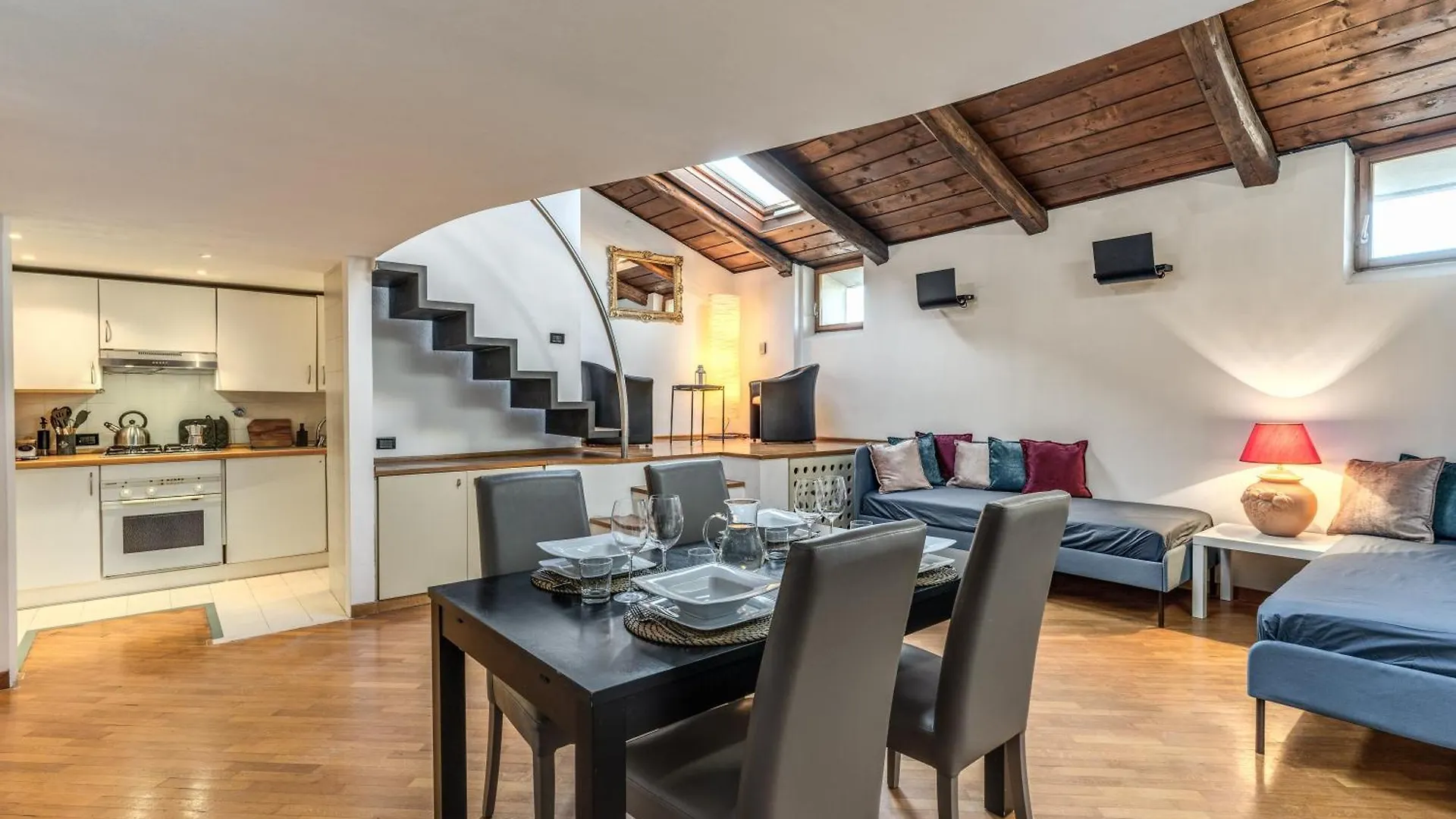 Massimo 60 Apartment By Roman Dreams